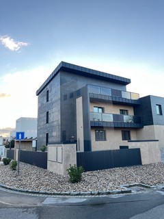 Pronájem moderní bytové jednotky 3+kk, 80 m2 v nové výstavbě v klidné části Pardubic.