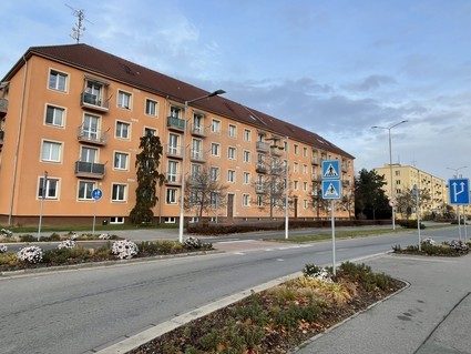Prodej bytu 1+kk, 24 m², Pardubice – ul. S. K. Neumanna - Fotka 1